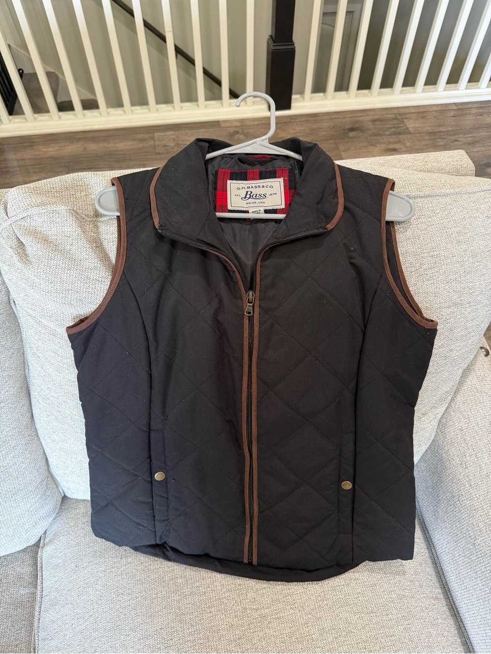 G.H. Bass & Co. Black Quilted Vest with Brown Trim